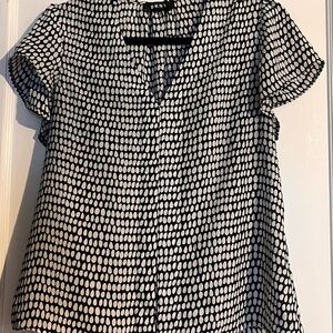 DKNY Monochrome Oval Print Blouse